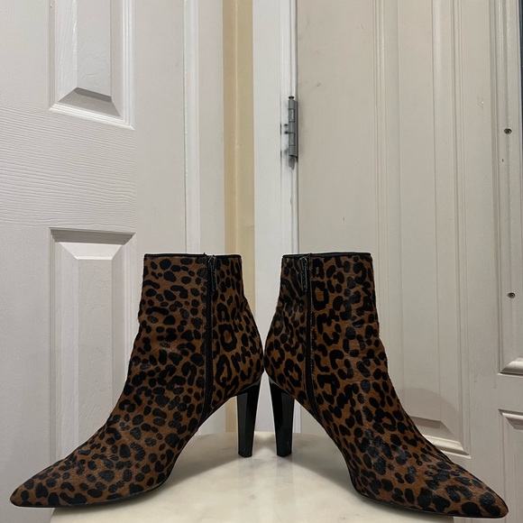 Sheona Whiskey Leopard 🐆 Calf Hair Franco Sarto Ankle Boot - Picture 9 of 9